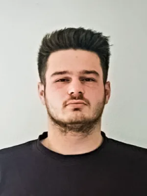 Leon Fehr trifft doppelt beim TuS Rumbeck dominiert gegen Neheim-Erlenbruch II mit 12:1